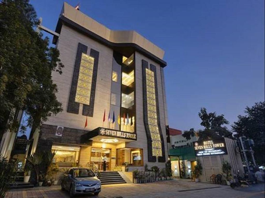 Hotel Seven Hills Tower Agra  Eksteriør bilde