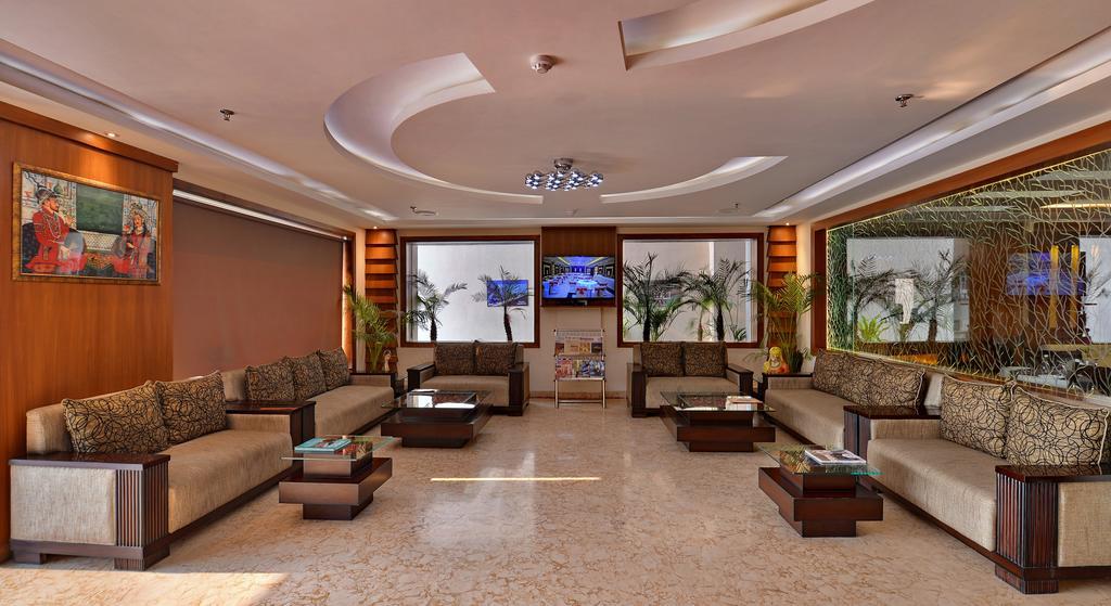 Hotel Seven Hills Tower Agra  Eksteriør bilde