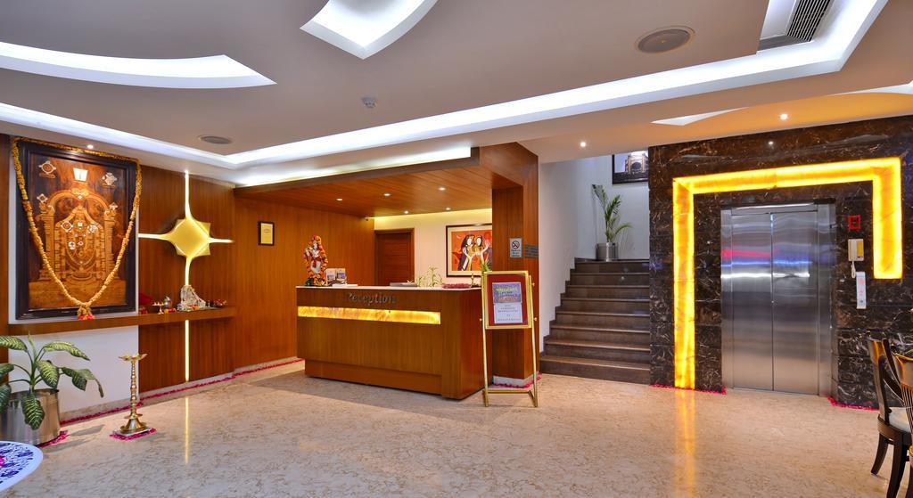 Hotel Seven Hills Tower Agra  Eksteriør bilde