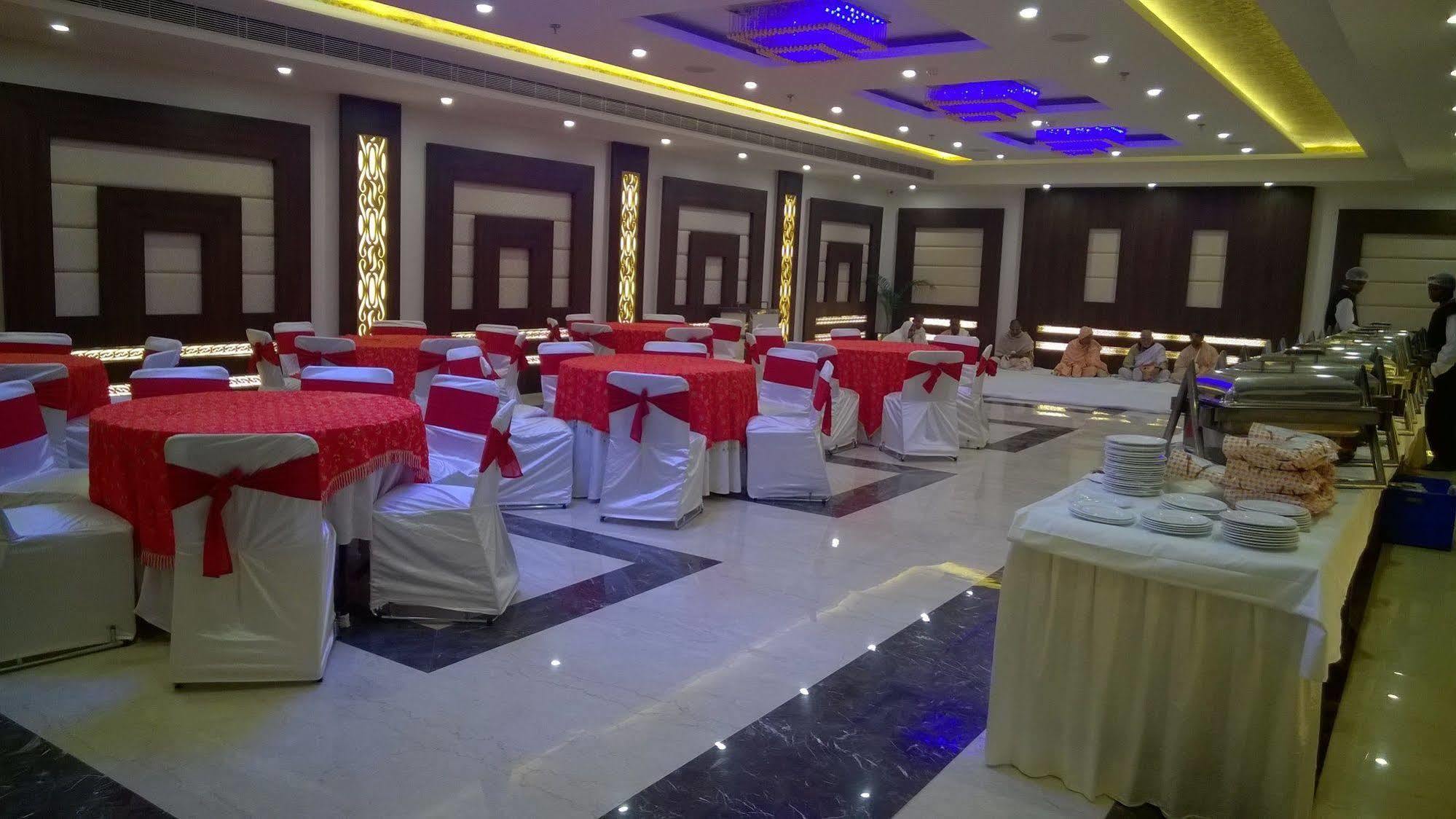 Hotel Seven Hills Tower Agra  Eksteriør bilde